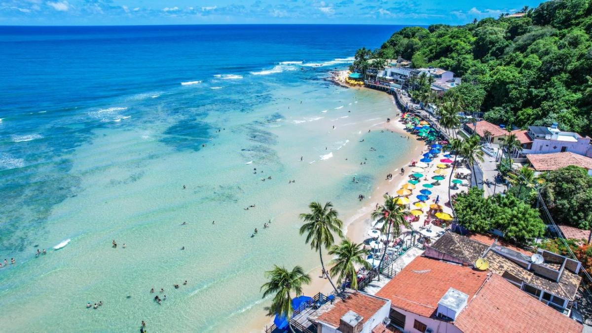 Hotelaria cobra reforço na segurança após série de assaltos a turistas em Pipa
