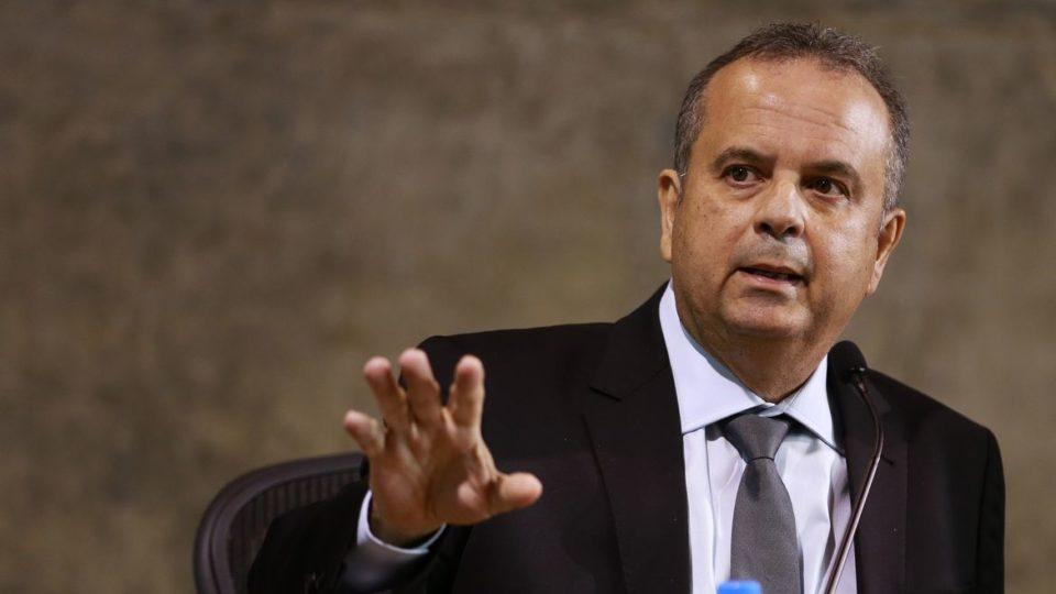 Rogério Marinho pede a Fachin fim do sigilo em inquéritos sobre fake news, INSS e emendas